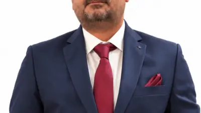 Yeni Parti Karabük İl Başkanlığı için adaylığını açıklayan Erdal Demir,