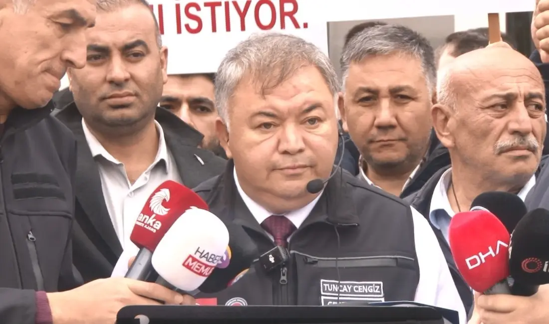 Devlet Memurları Sendikası Genel Başkanı Tuncay Cengiz, “Çözüm takvimi oluşturulsun,