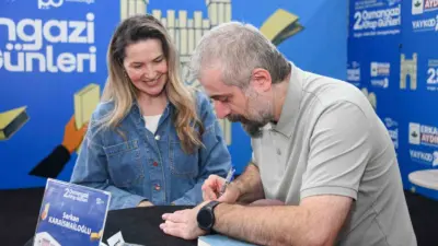 Osmangazi Belediyesi tarafından düzenlenen Osmangazi Kitap Günleri, 8’inci gününde de