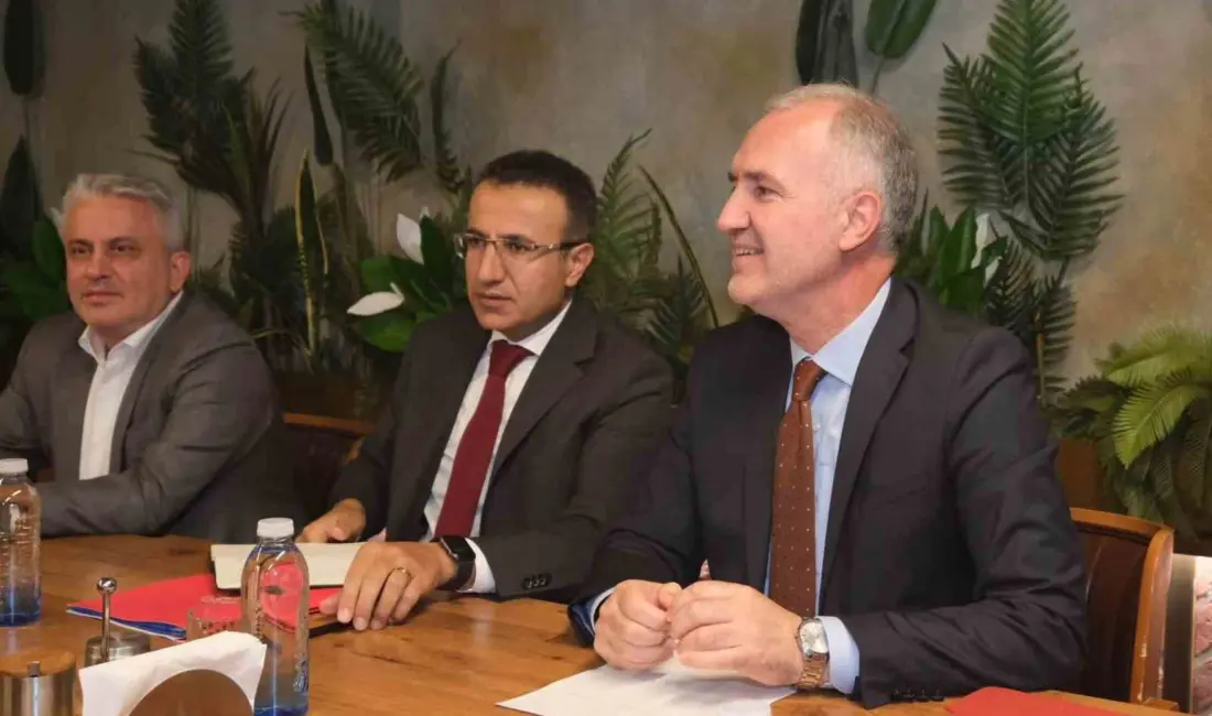 İnegöl Belediye Başkanı Alper Taban’ın ev sahipliğinde düzenlenen buluşmada, ilçede