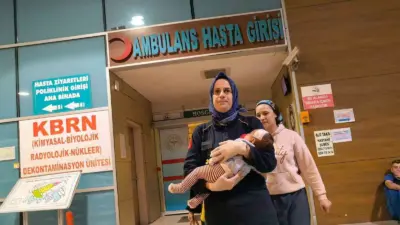 Bursa’nın İnegöl ilçesinde kanepeden düşen 2 aylık Poyraz bebeğin kafatasında
