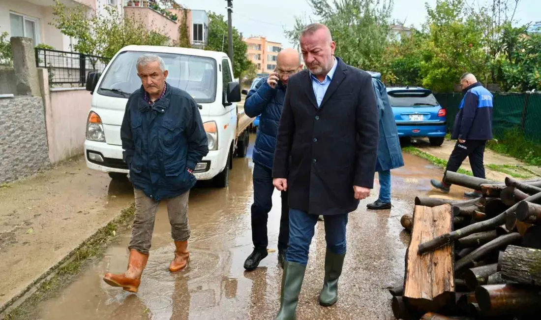 Karacabey’de etkili olan aşırı yağışların ardından belediye ekipleri ve ilgili