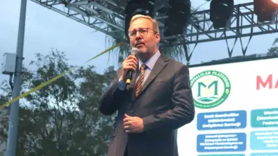 Manisalılar Platformu tarafından Bornova Aşık Veysel Rekreasyon Alanı’nda düzenlenen İzmir’de