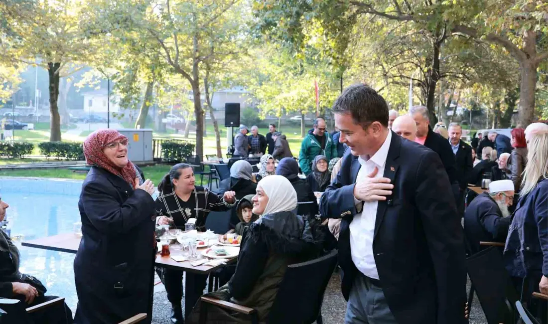 Osmangazi Belediye Başkanı Erkan Aydın, vatandaşlarla doğrudan iletişim kurmak, talep