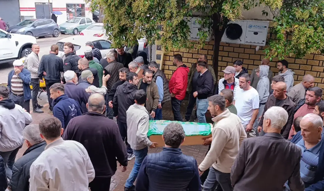 Bursa’nın İnegöl ilçesinde otomobilin çarpması sonucu hayatını kaybeden 2 yaşındaki