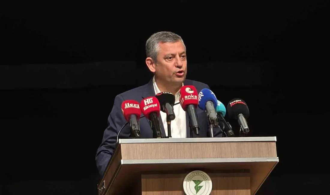 Yeni Parti Genel Başkanı Özgür Özel, partisinin il başkanı seçimine