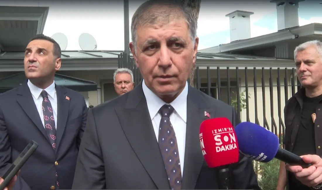 İzmir Büyükşehir Belediye Başkanı Cemil Tugay, AK Parti’ye transferi sonrası
