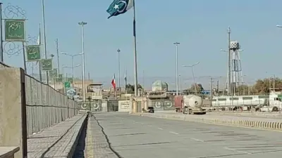 Pakistan, güvenlik gerekçesiyle İran sınırındaki Belucistan eyaletinde yer alan Taftan