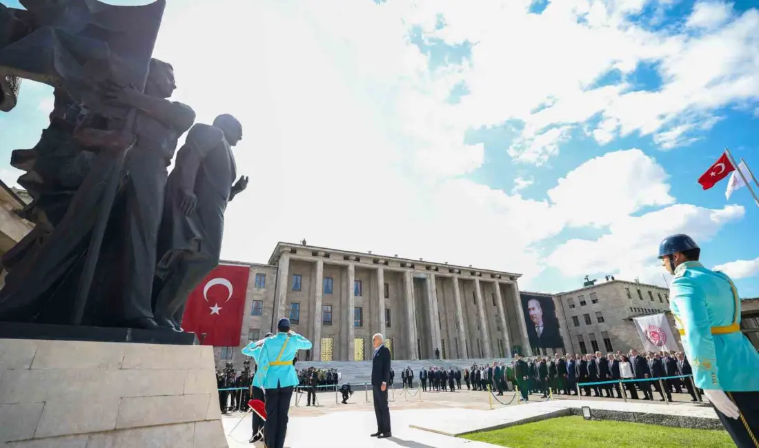 TBMM Başkanı Numan Kurtulmuş yeni yasama yılı dolayısıyla düzenlenen törenler