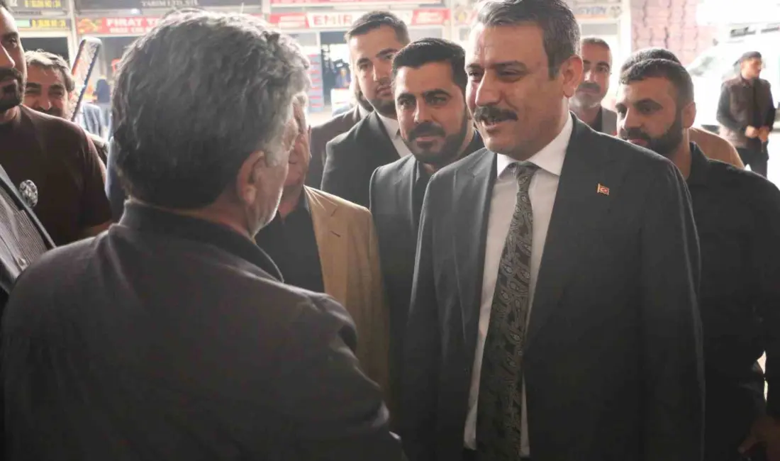 Milliyetçi Hareket Partisi (MHP) Diyarbakır İl Başkanı Hasan Özcoşkun ve