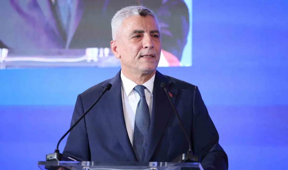 Ticaret Bakanı Ömer Bolat, resmi ziyaret kapsamında geldiği Belçika’da Türkiye-AB