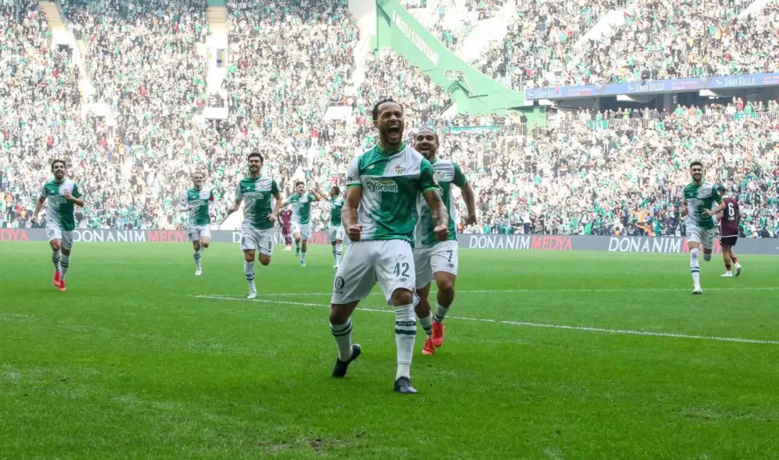 Trendyol 1. Lig’in 13. haftasında Bursaspor, sahasında karşılaştığı Bandırmaspor’u 3-0