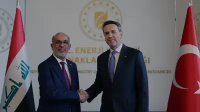 Bakan Bayraktar ve Irak Petrol Bakanı Hüdeyir, enerji iş birliğini