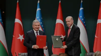 Cumhurbaşkanlığı Külliyesi'nde bir araya gelen Erdoğan ve Mirziyoyev, ticaret ve