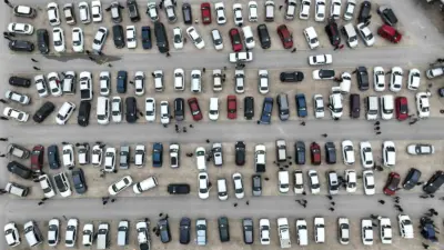 Yıllardır hayalini kurduğu otomobili alan tüketici, aracın kilometresinin düşürüldüğünü öğrenince