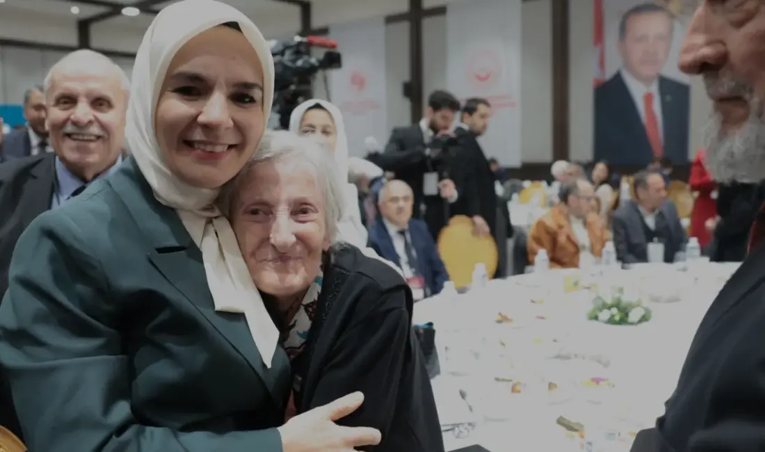 Aile ve Sosyal Hizmetler Bakanı Göktaş, Ekim ayı yaşlı ve