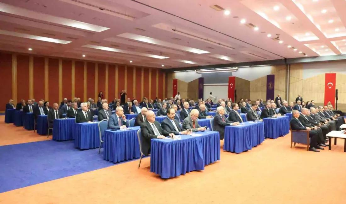 Türkiye Esnaf ve Sanatkarları Konfederasyonu (TESK) Başkanı Mehmet Yiğiner yönetimindeki