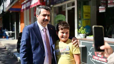 Yıldırım Belediye Başkanı Oktay Yılmaz, Teyyareci Mehmet Ali Caddesi esnafıyla