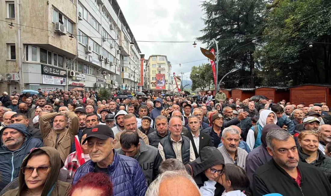 ARTVİN (İHA) – Yeni Parti Genel Başkanı Özgür Özel, partisinin